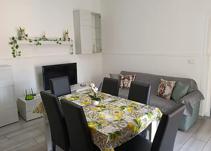 بيت للعطل La Pace